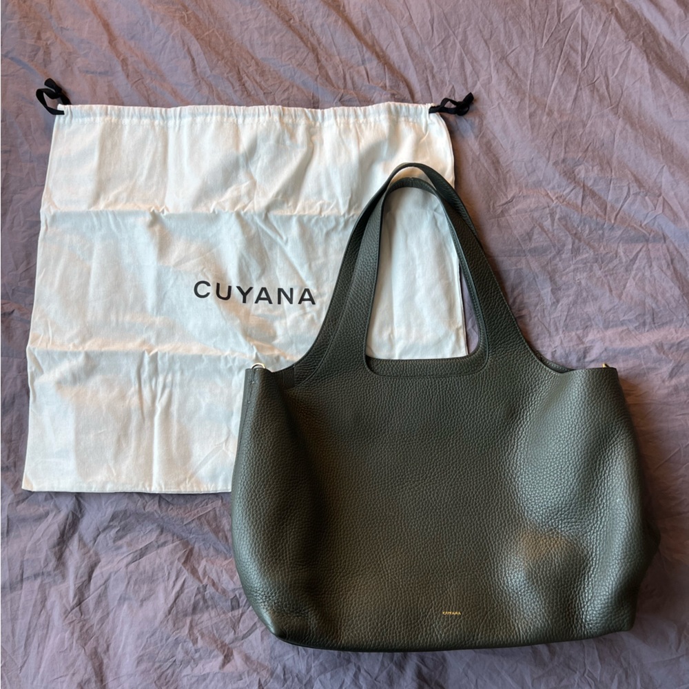 Used once Cuyana System Tote 13-inch in Dark Olive